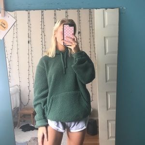 Gap fuzzy sweatshirt size s